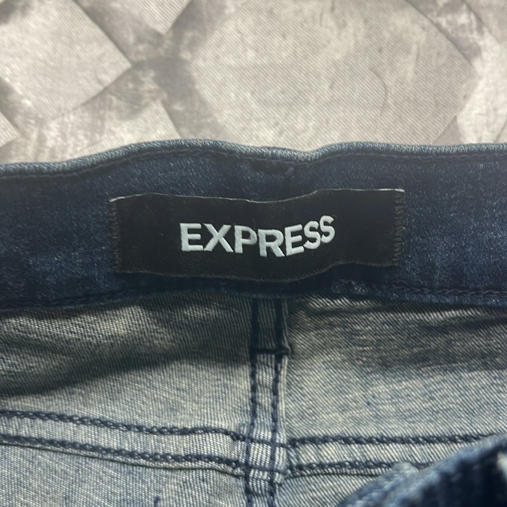 Express Jeans - Picture 4 of 5